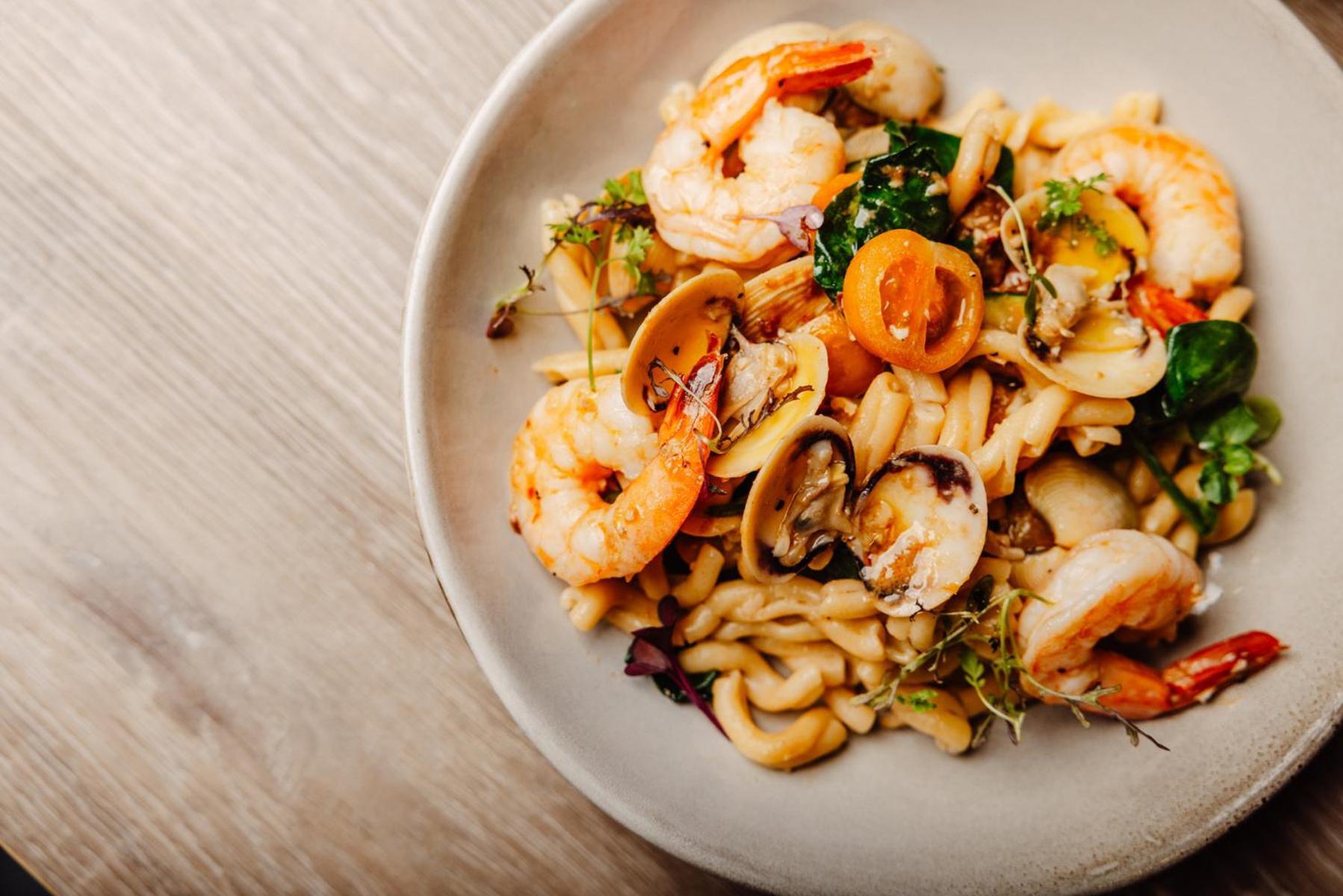 培泊维莫斯酒店 阿德莱德 外观 照片 Seafood chow mein